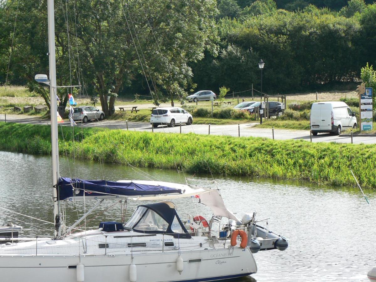 Sejour Confort Au Port De Dinan Exteriör bild